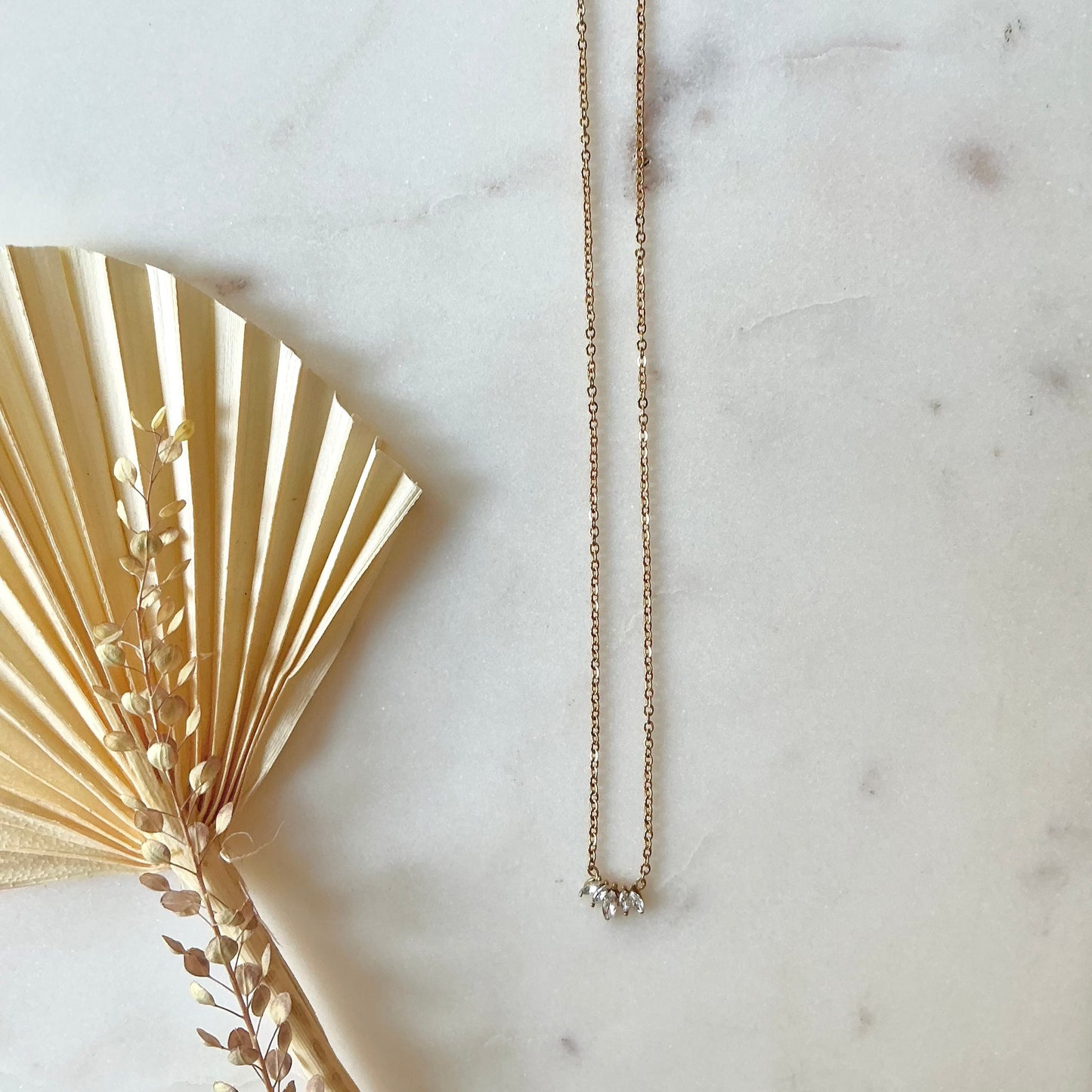 star pendant necklace