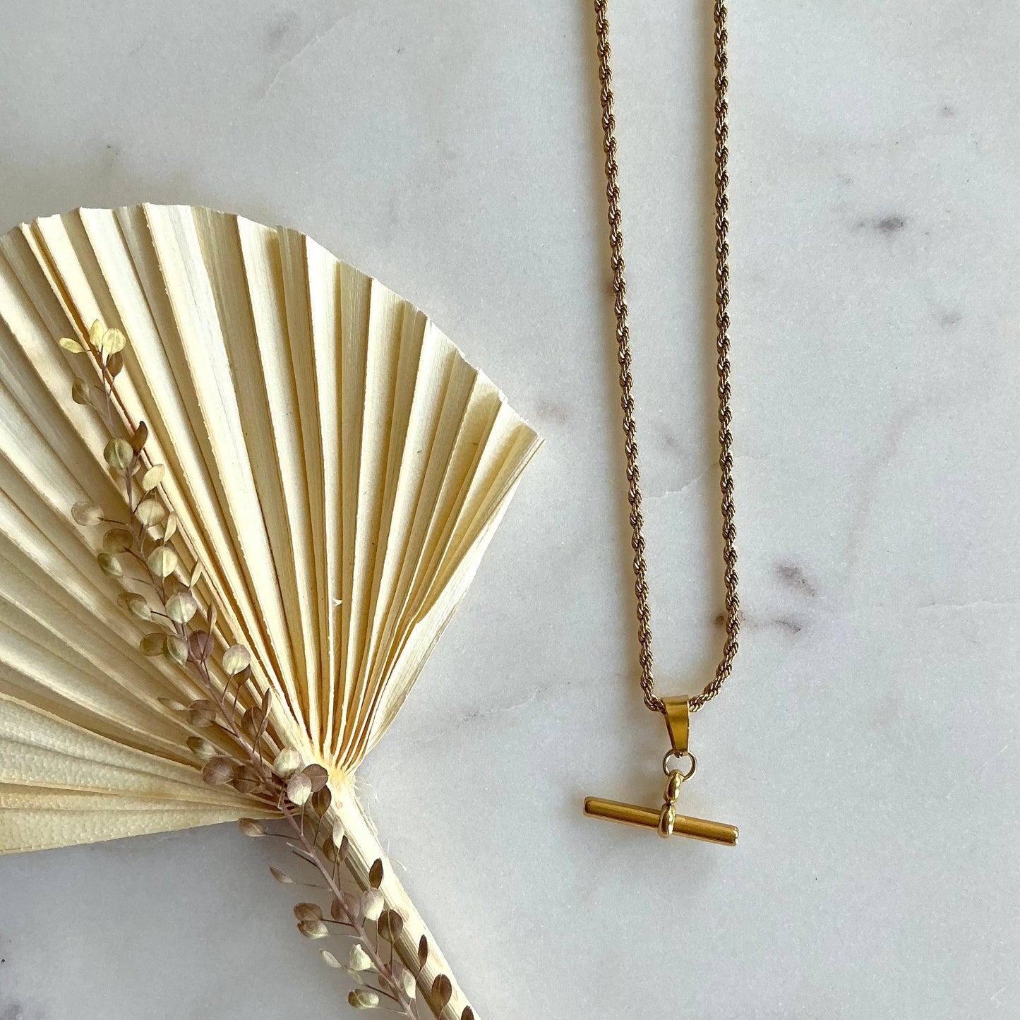 t-bar necklace