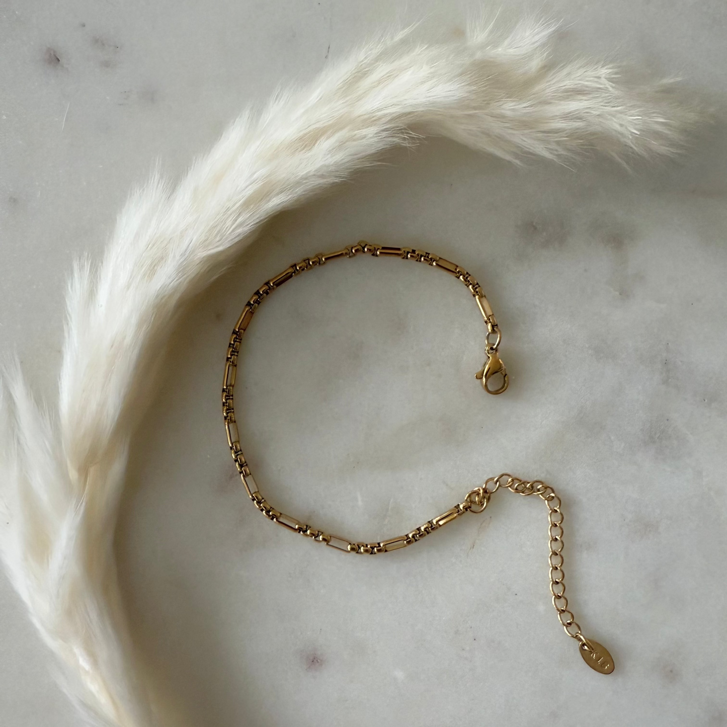 beaded paperclip bracelet